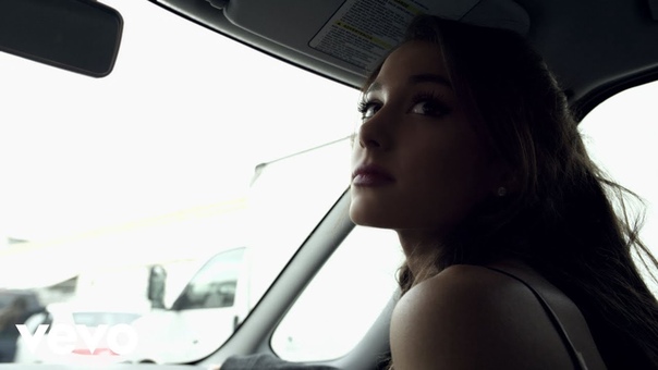 Ariana Grande One Last