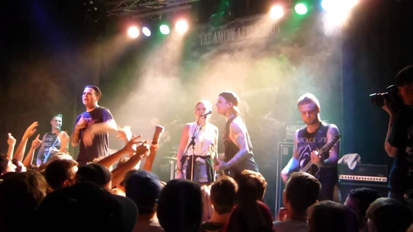 The Amity Affliction Dont Lean On Me club CANN