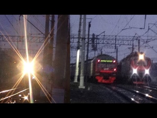 Два поезда ЭД4М-0481 и ЭП20-030