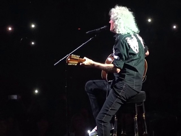 Queen + Adam Lambert Love Of My Life TD Garden, Boston 7 25
