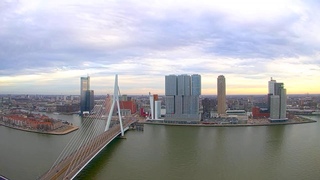 Live Stream - Skyline Rotterdam - Erasmusbrug, De Rotterdam, Kop van Zuid