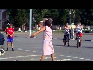 танцует в  ногинске