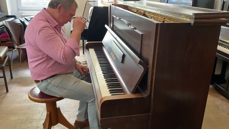 Klavier Seiler E D 89