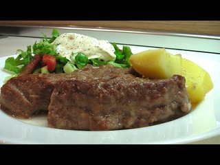 Говядина тушеная с луком и картофелем видео рецепт
