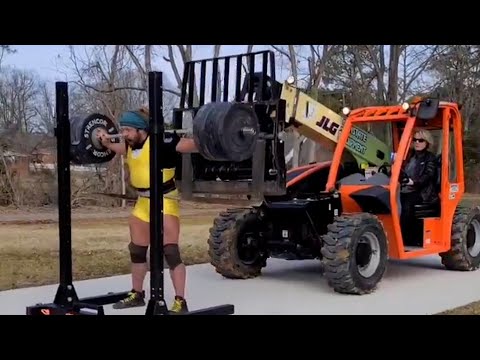 Man Uses Mom In Excavator For Spotting, Pumping Iron