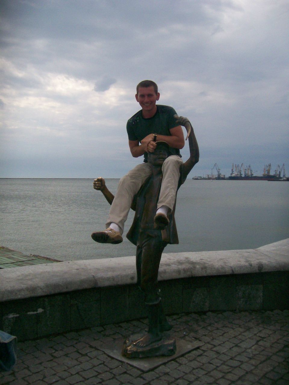 Евгений Бондарь | 