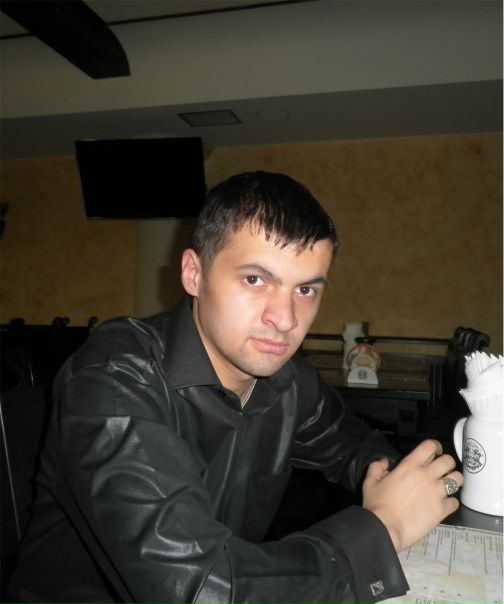 №8, Олесь Сеньків, 35 лет №8, Олесь Сеньків, 35 лет