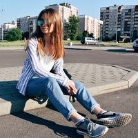 Аня Ларионова