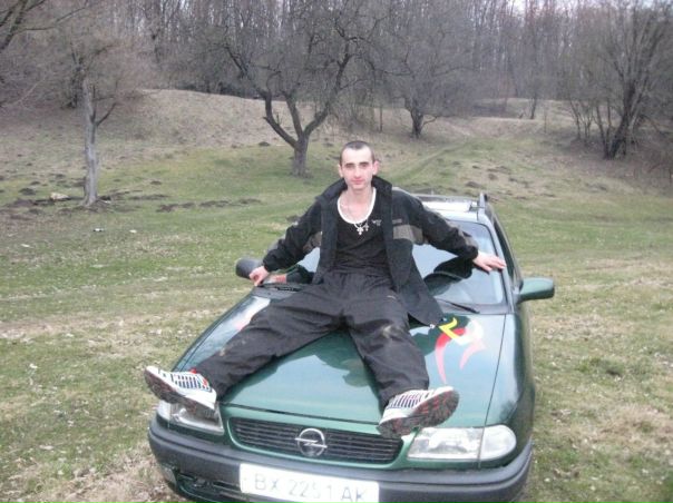 №12, Діма Довгий №12, Діма Довгий