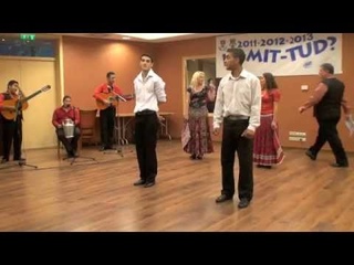 Ki Mit Tud Harkany, Khelipeske Rom (Berkesd)