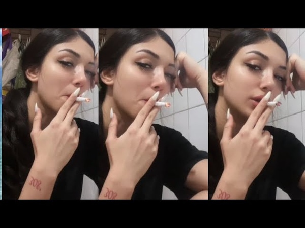 beautiful turkish smoker girl