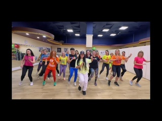Bailamos Bachata